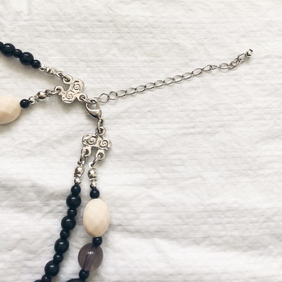 Black Cream Purple Grey Silver Layered Multistrand Bead Statement Necklace - Picture 6 of 9